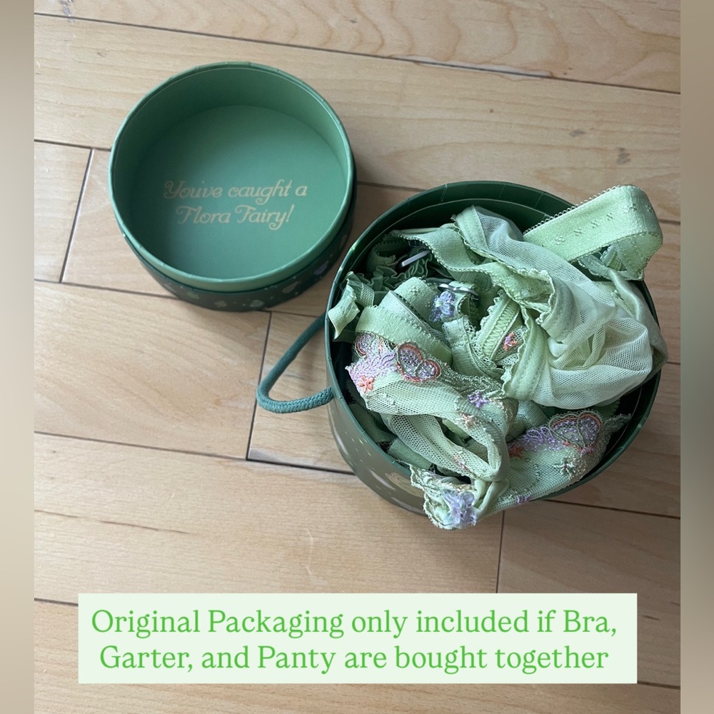 NWOT Flora Panty + Garter in Green - Picture 12 of 16